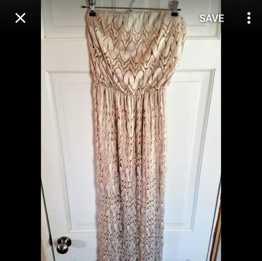 Elegant F21 Strapeless maxi Dress
